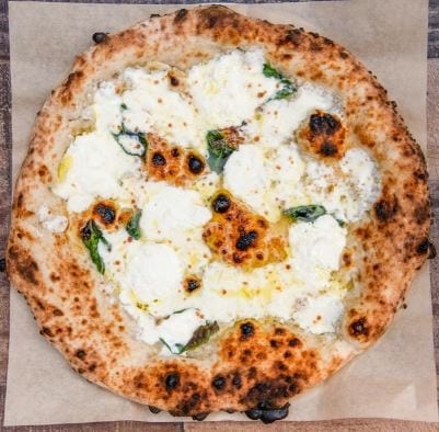 Bianca Pizza.